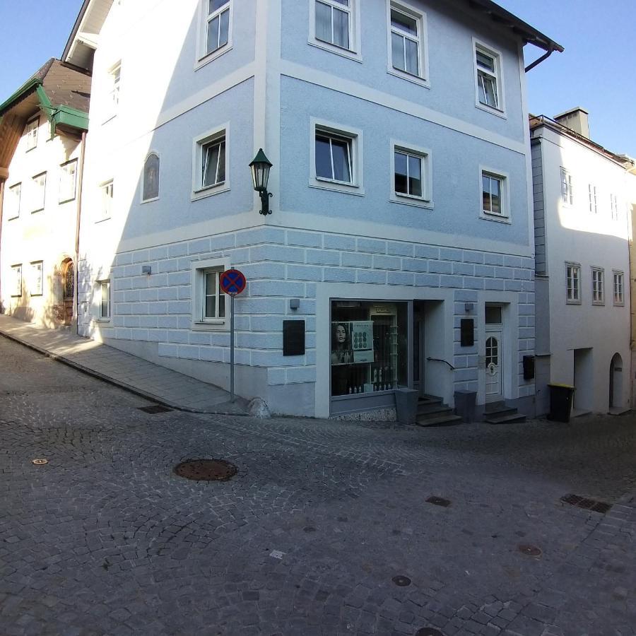 Apartment In Historic Town House Gmunden Eksteriør bilde